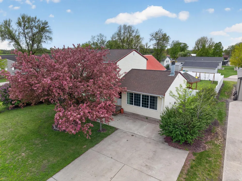 729 7th Street S Breckenridge, MN 56520