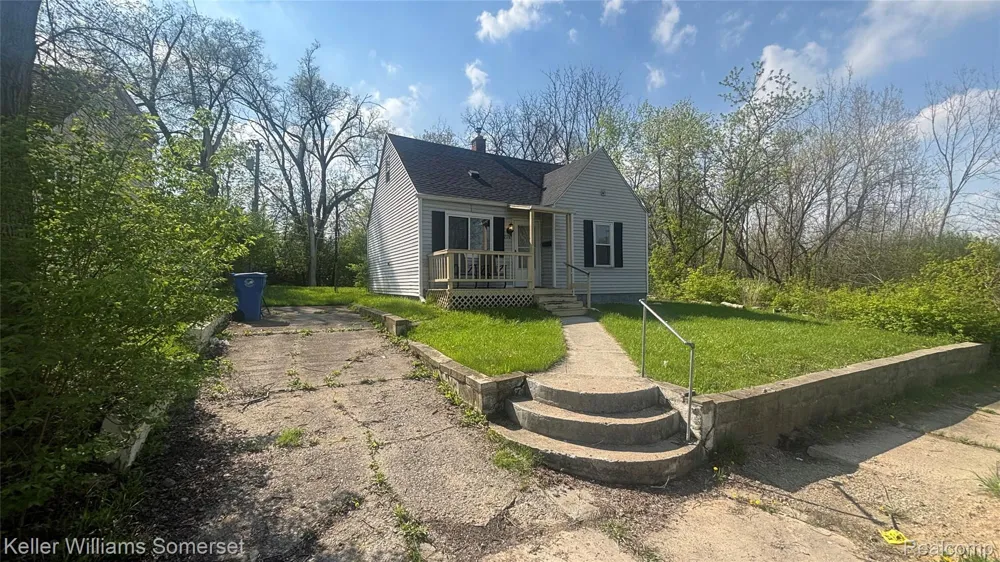 2118 Harriet Street Inkster City, MI 48141