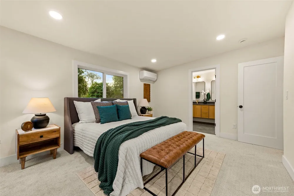 12334 SE 23rd Place Bellevue, WA 98005