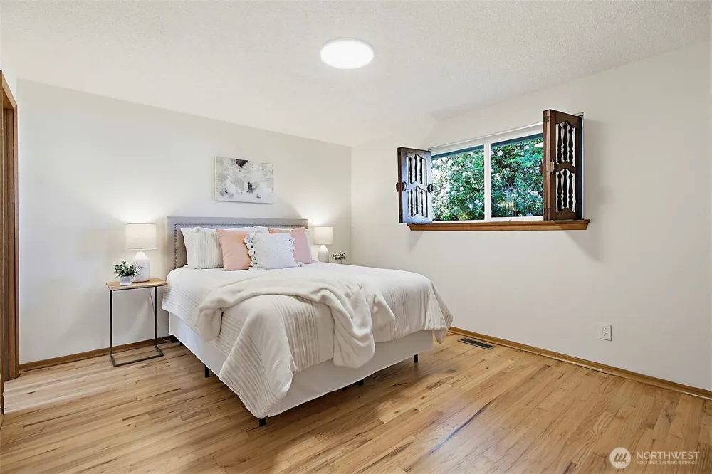 1410 SW 149th Street Burien, WA 98166