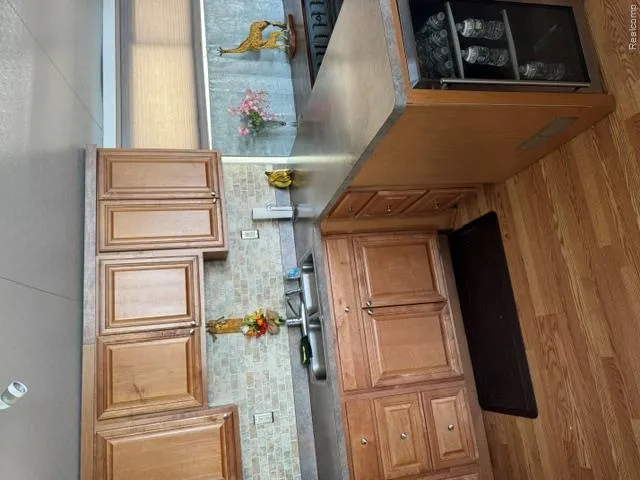 10001 E Goodall Road #404 Durand City, MI 48429