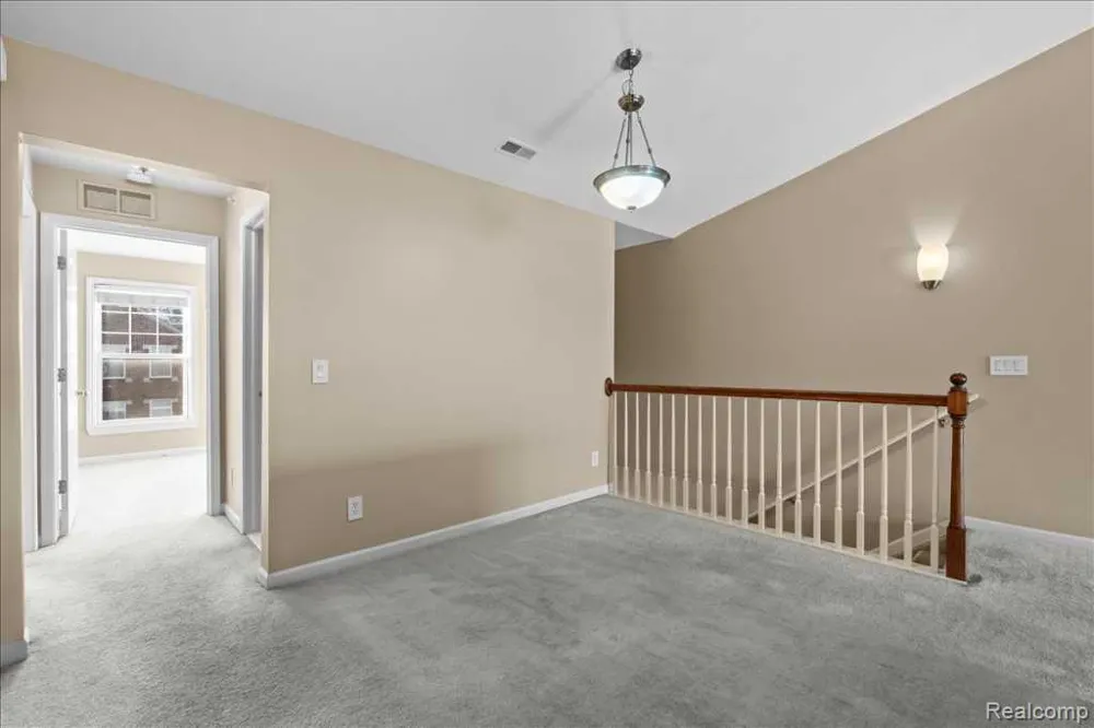 3262 Johanna Ware W Wixom City, MI 48393