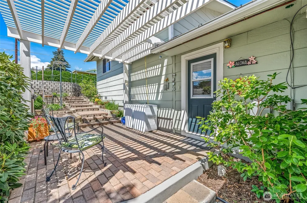 2548 Entiat Way Entiat, WA 98822