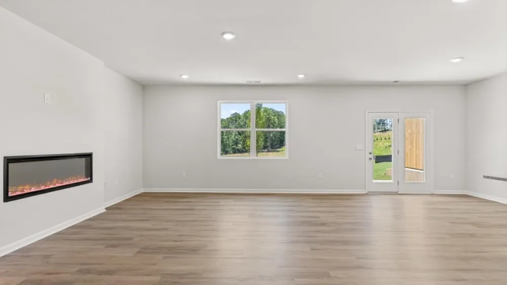 1805 Meadow Green Circle Gainesville, GA 30501