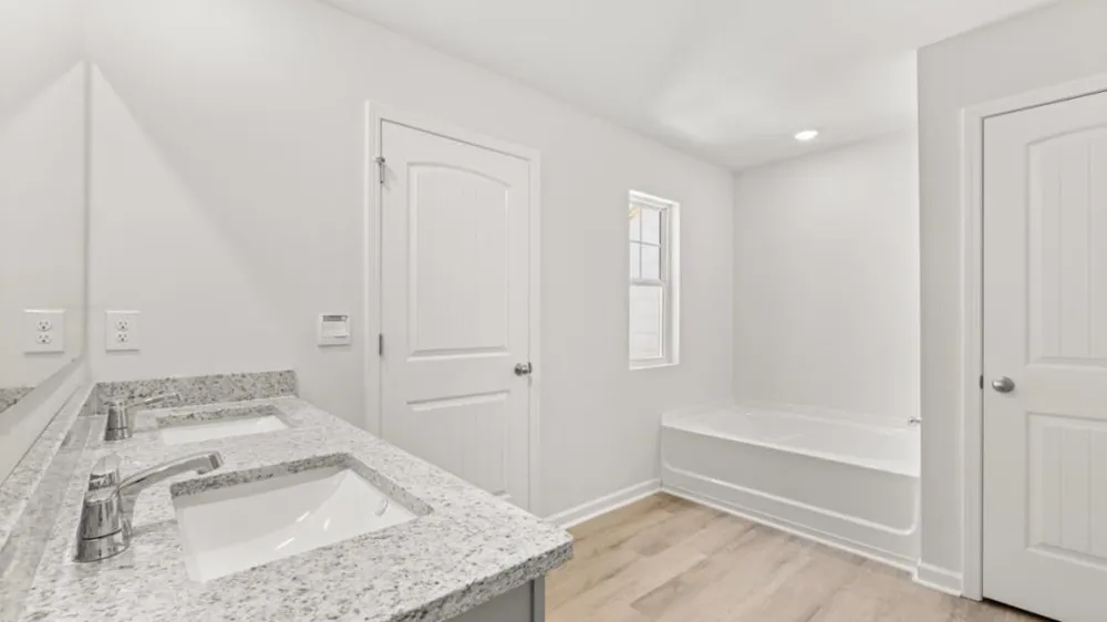 1805 Meadow Green Circle Gainesville, GA 30501