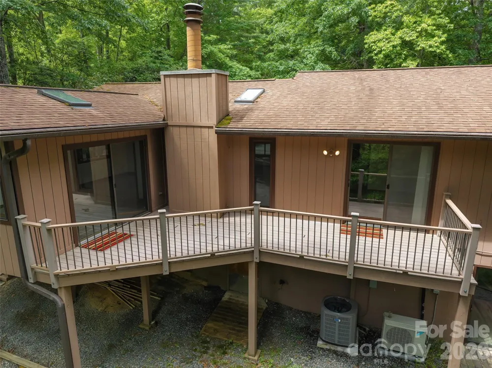 32 Honeysuckle Ridge Road Pisgah Forest, NC 28768