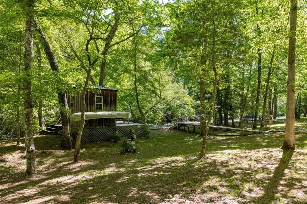 704 Riverbend Road Blairsville, GA 30512