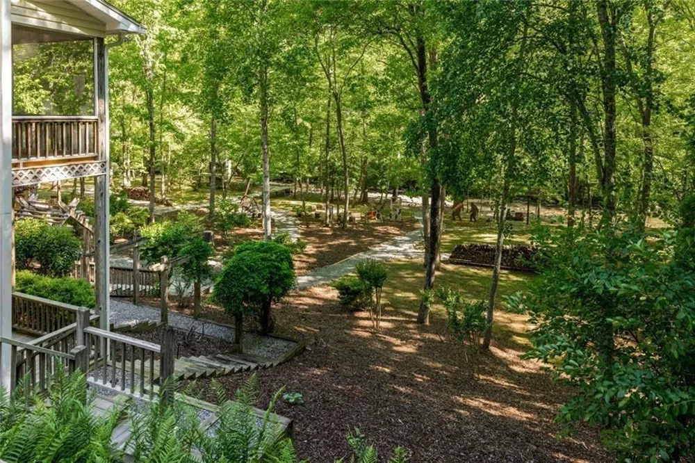 704 Riverbend Road Blairsville, GA 30512