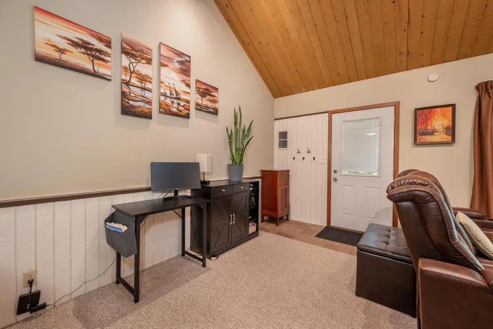 306 Quadna Mountain Road Hill City, MN 55748