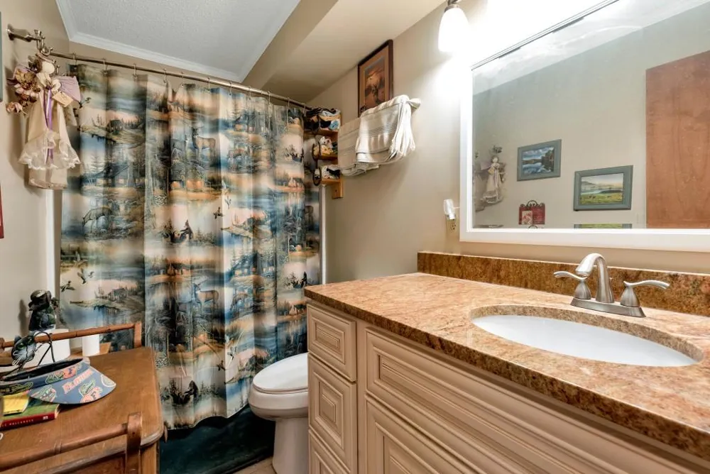 390 Alpenrosen Strasse Helen, GA 30545