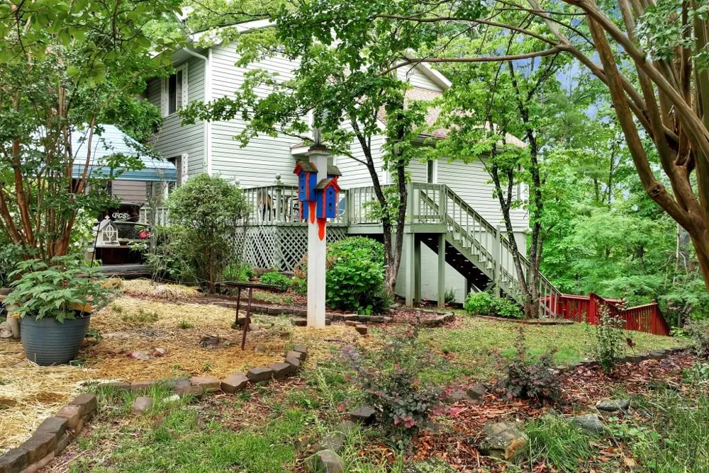 390 Alpenrosen Strasse Helen, GA 30545