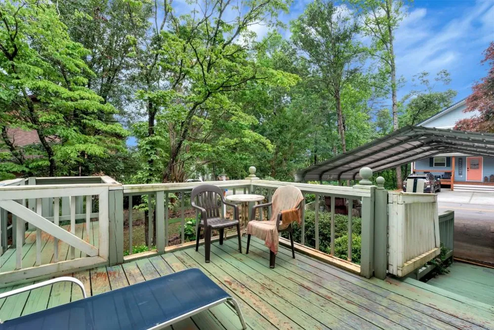 390 Alpenrosen Strasse Helen, GA 30545