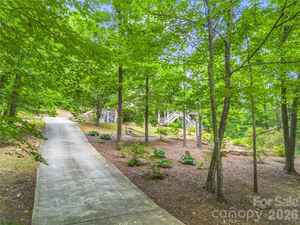 122 Raptor Court Lake Lure, NC 28746