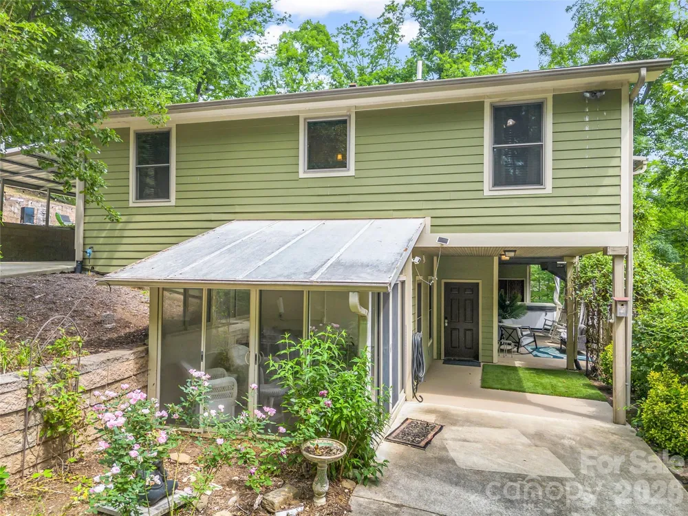 122 Raptor Court Lake Lure, NC 28746
