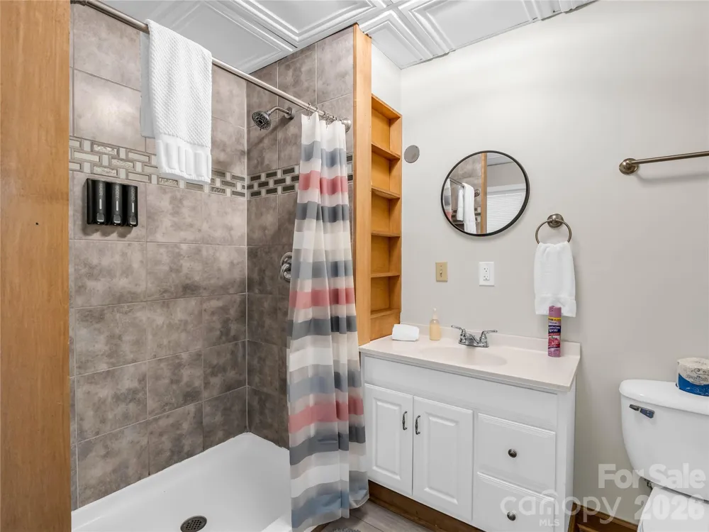 122 Raptor Court Lake Lure, NC 28746