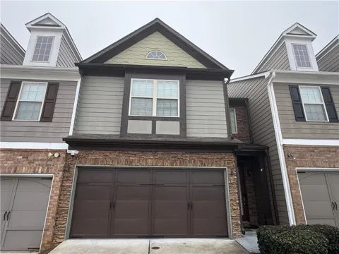 2718 Sardis Chase Court