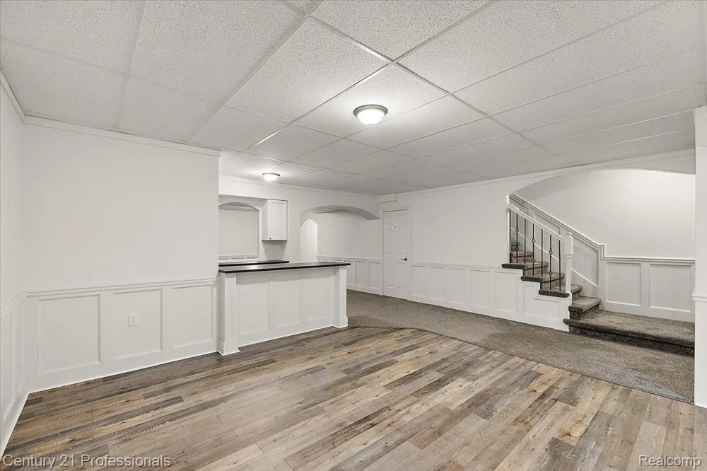 6705 College Park Drive Springfield Charter Township, MI 48346