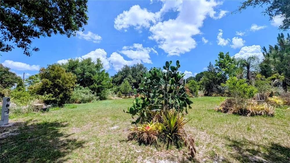 1100 PENINSULAR DRIVE Lake Wales, FL 33853