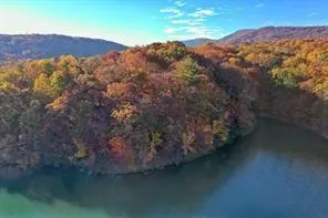 1048 Thrasher Way Big Canoe, GA 30143