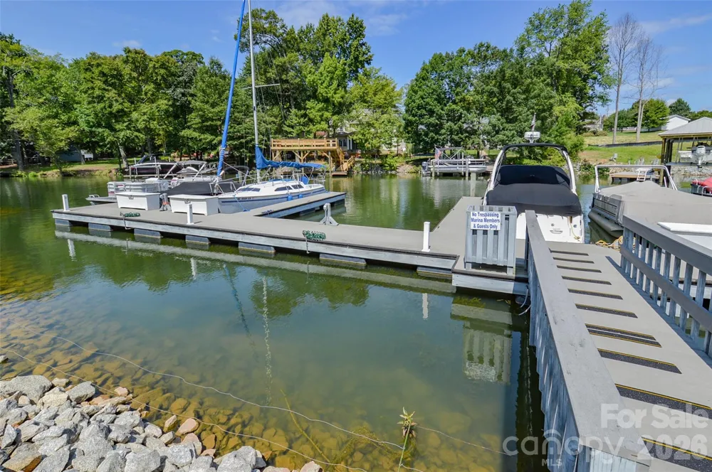 18821 Silver Quay Drive Cornelius, NC 28031