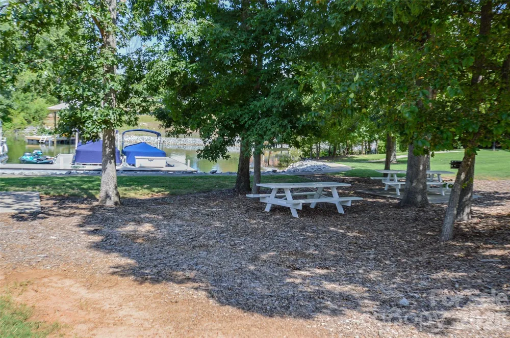 18821 Silver Quay Drive Cornelius, NC 28031