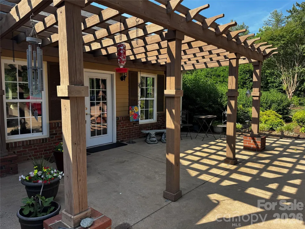 204 Old Stagecoach Road Lawndale, NC 28090