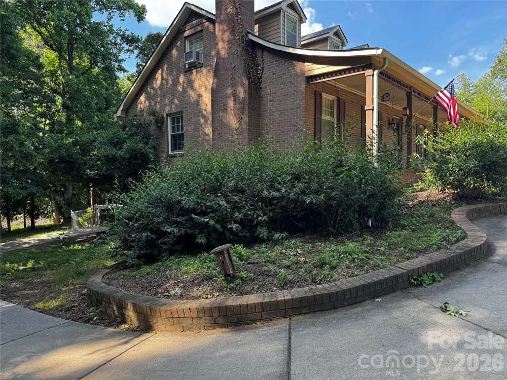 204 Old Stagecoach Road Lawndale, NC 28090