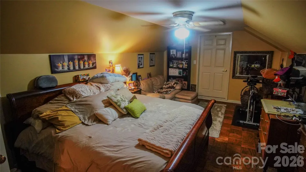204 Old Stagecoach Road Lawndale, NC 28090