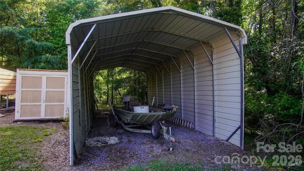 204 Old Stagecoach Road Lawndale, NC 28090