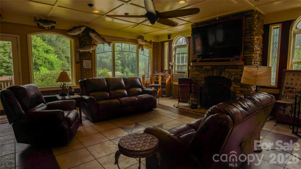 204 Old Stagecoach Road Lawndale, NC 28090