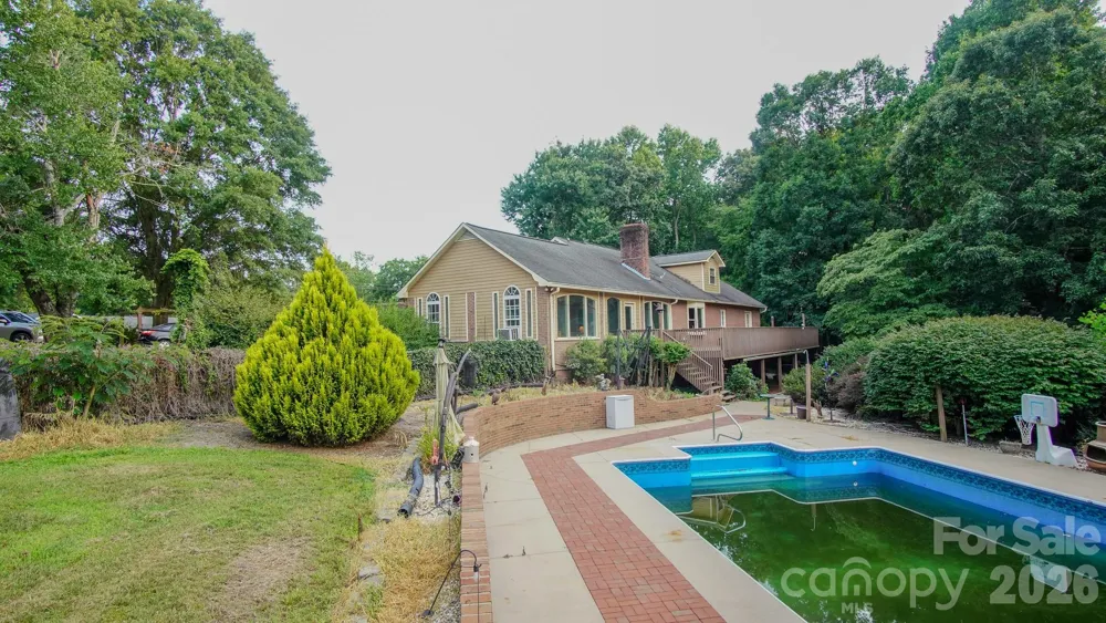 204 Old Stagecoach Road Lawndale, NC 28090