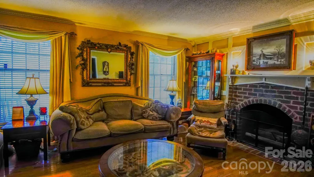 204 Old Stagecoach Road Lawndale, NC 28090