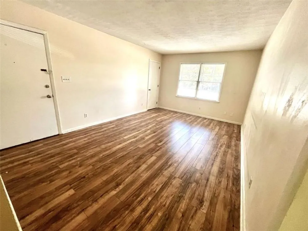 1002 Level Creek Road #201 Sugar Hill, GA 30518