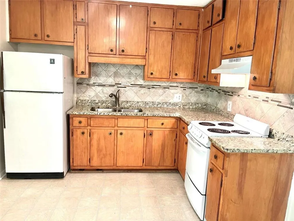 1002 Level Creek Road #201 Sugar Hill, GA 30518