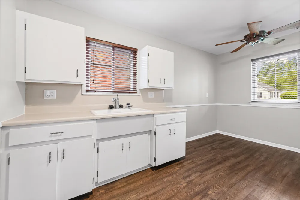 18628 Wakenden Street Redford Charter Township, MI 48240