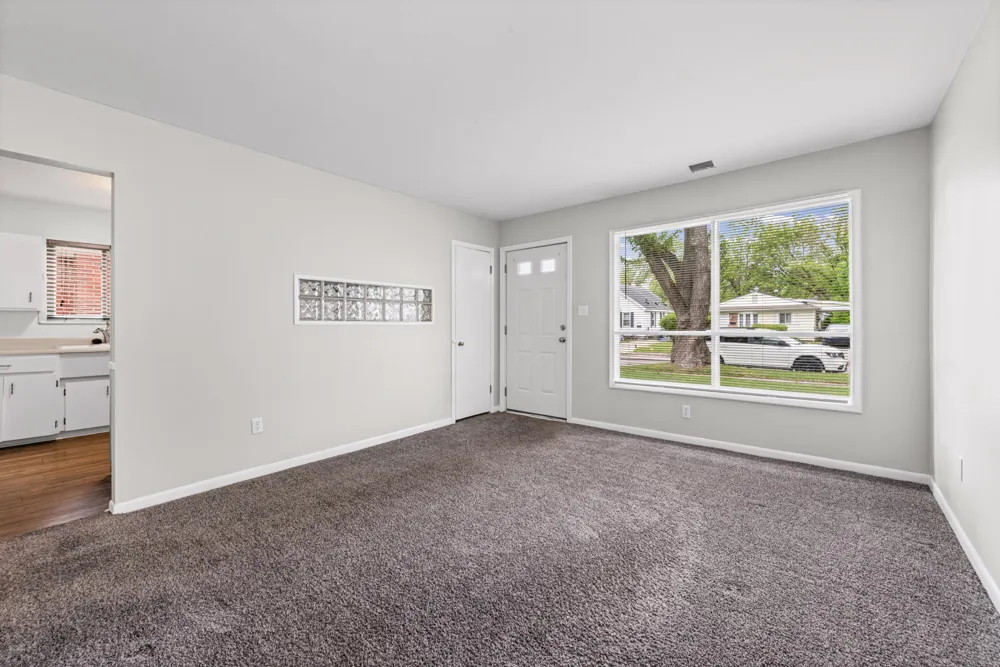 18628 Wakenden Street Redford Charter Township, MI 48240