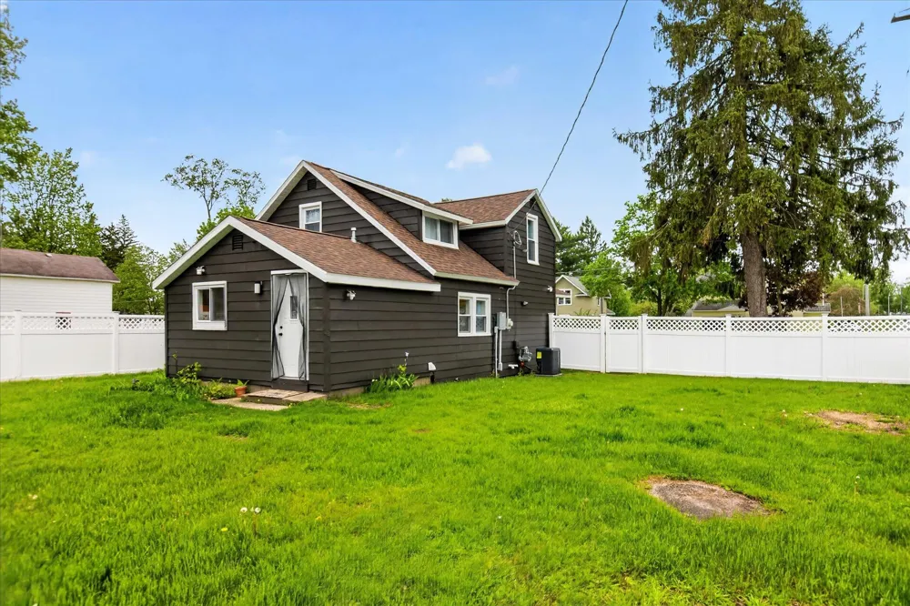 252 W Stimson Avenue Reed City City, MI 49677