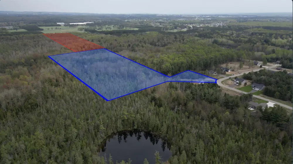 6473 Jeffrey Place Green Lake Township, MI 49637