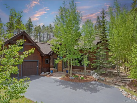 338 Fairways Drive