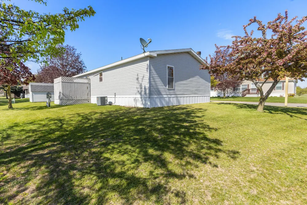 13735 Shamrock Lane Solon Township, MI 49319