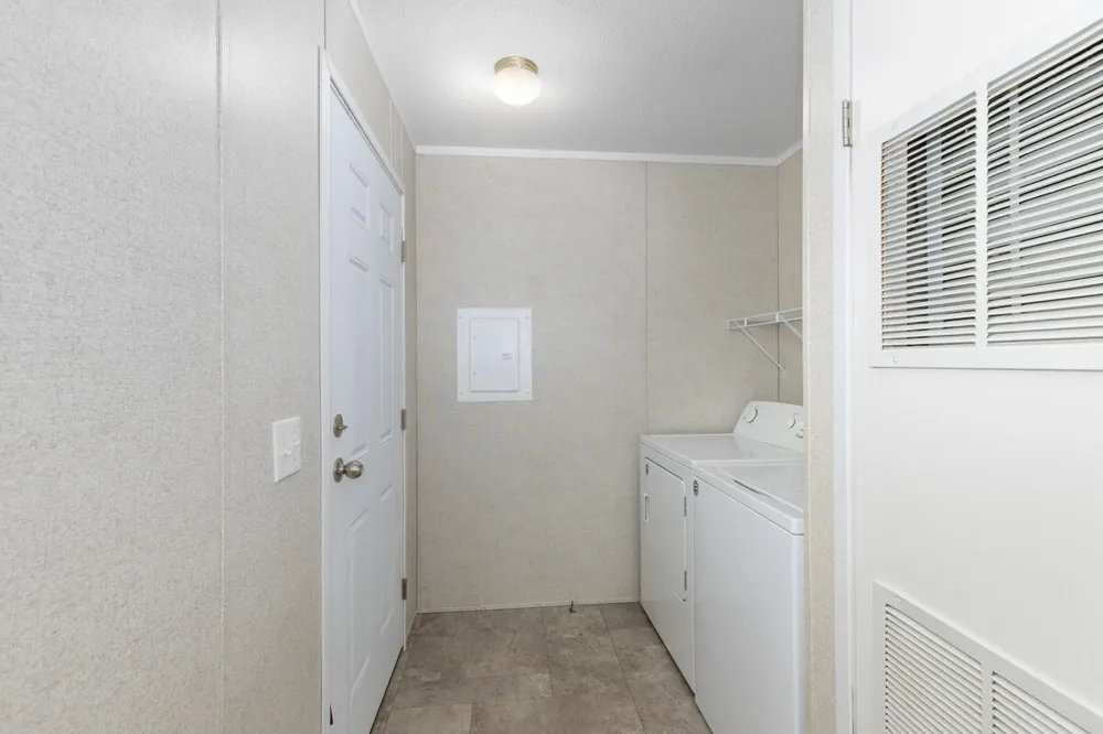 360 E Tuttle Road #121 Ionia City, MI 48846