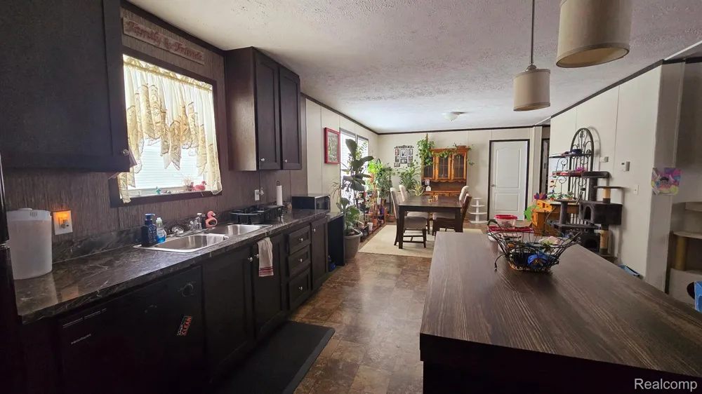 528 ELMWOOD LANE Columbus Township, MI 48063