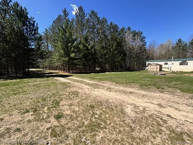 3727 Boardwalk Way NE Rapid River Township, MI 49659