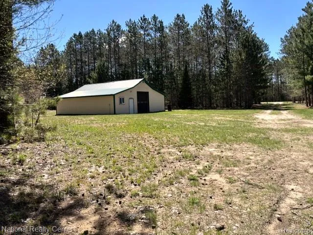 3727 Boardwalk Way NE Rapid River Township, MI 49659