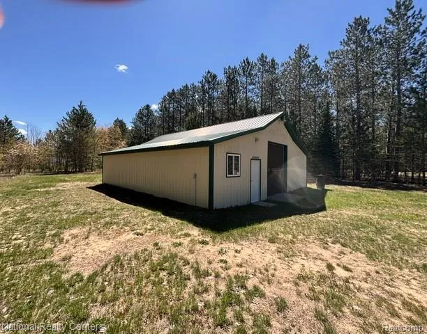 3727 Boardwalk Way NE Rapid River Township, MI 49659