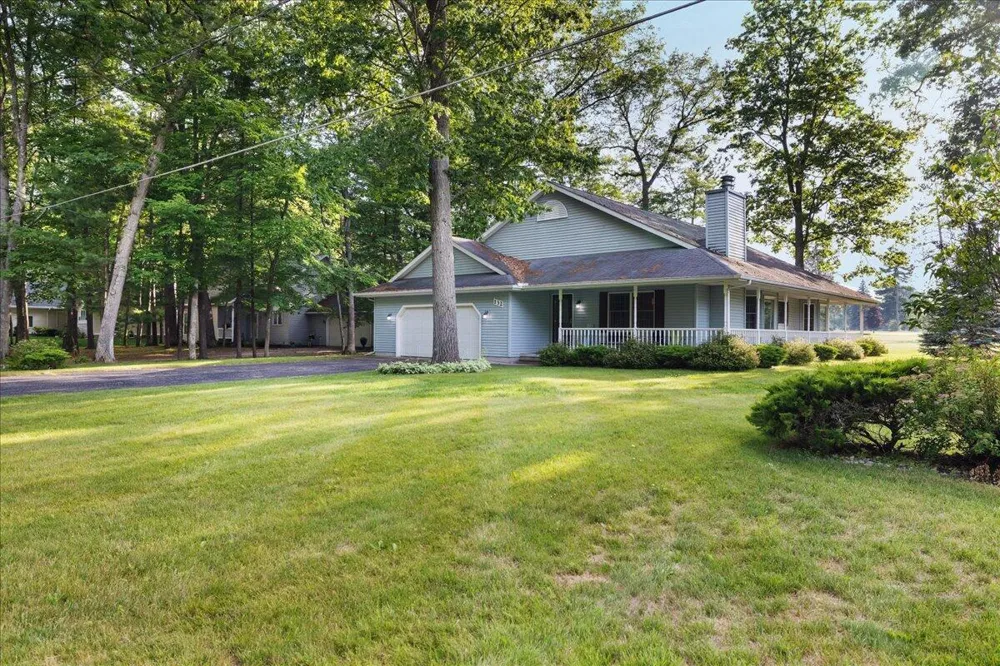 132 White Deer Trail Denton Township, MI 48651