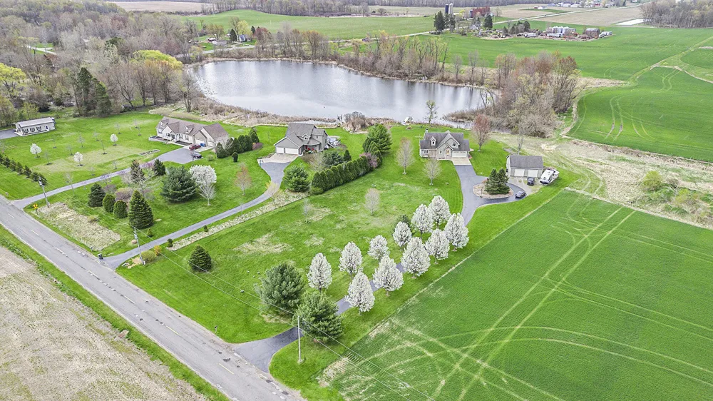 1908 Kaiser Road Weesaw Township, MI 49113