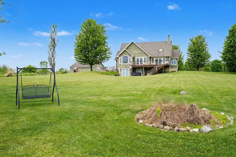 1908 Kaiser Road Weesaw Township, MI 49113
