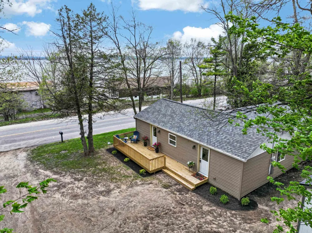 4494 Five Mile Road Acme Township, MI 49690