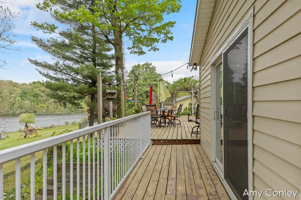 875 Bruce Drive Yankee Springs Township, MI 49333